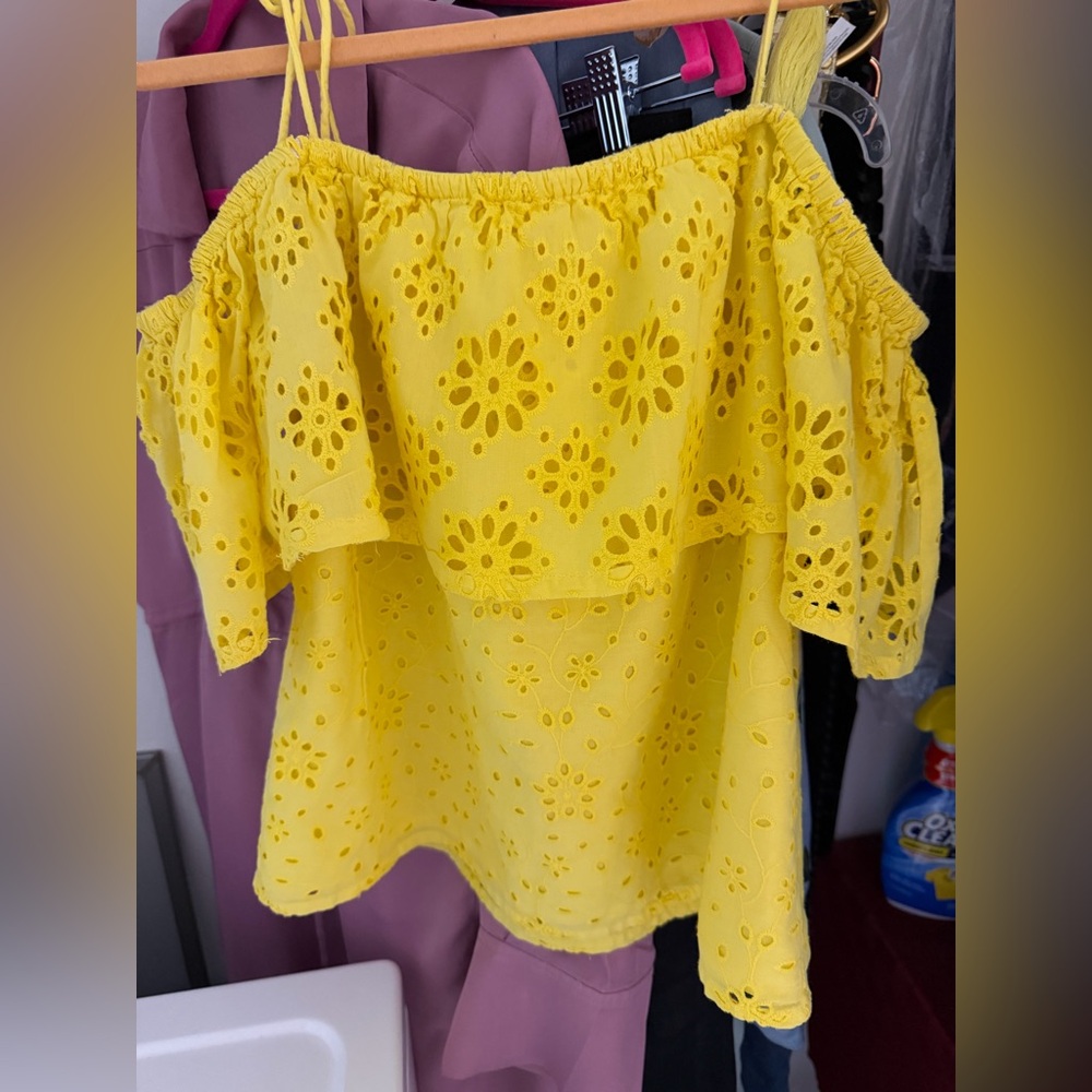 Denny Rose Yellow Lace Women's top